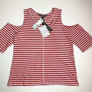 Market & Spruce Cold Shoulder Linen blend top